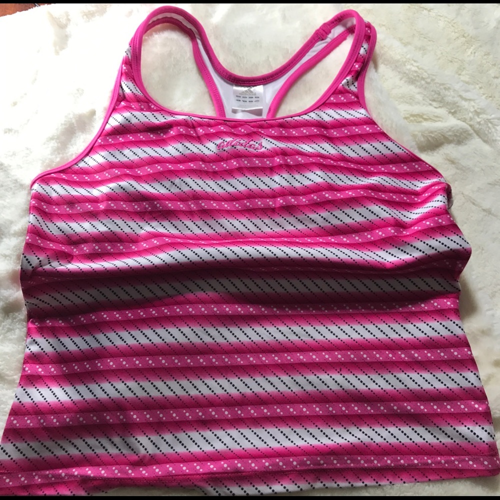 2for 1 workout gear with shelf bras